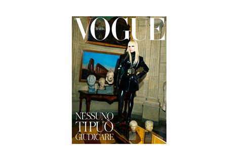 Donatella Versace su Vogue Italia: leggete l'intervista integrale 